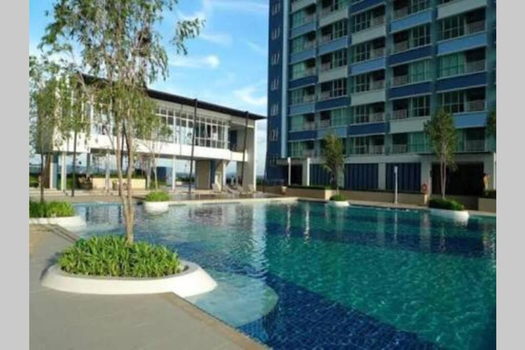 Stunning Seaview Suite Jomtien Beach Exterior foto