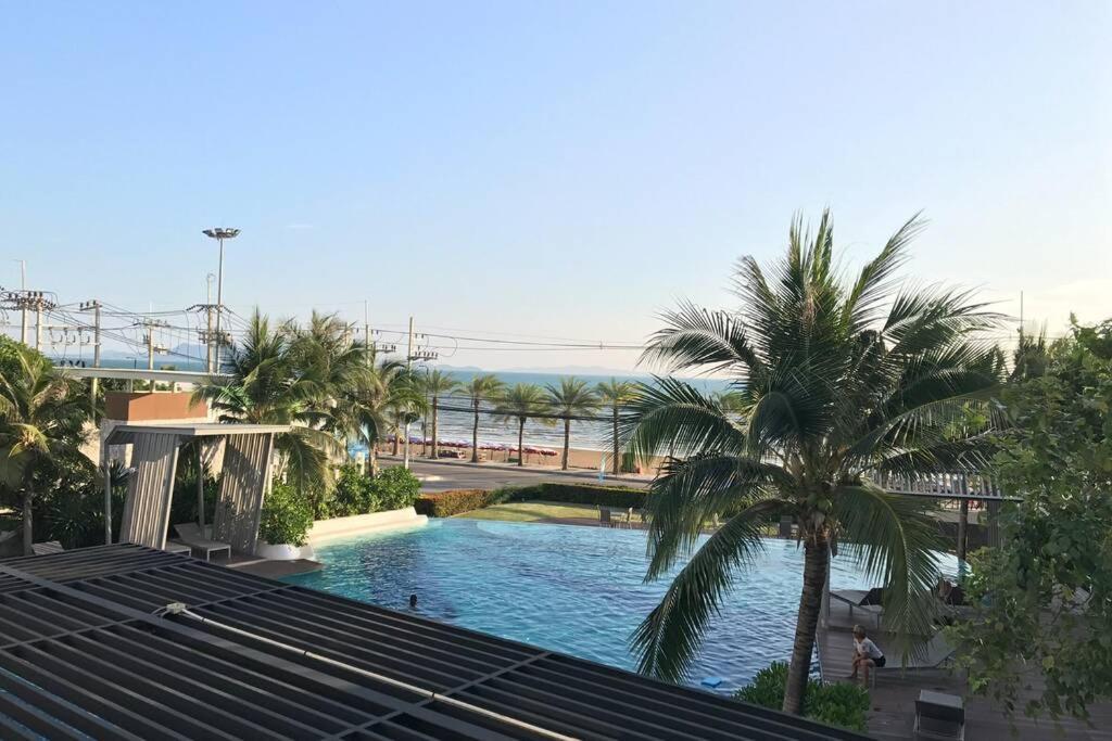 Stunning Seaview Suite Jomtien Beach Exterior foto