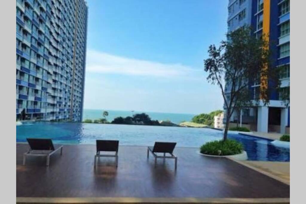 Stunning Seaview Suite Jomtien Beach Exterior foto